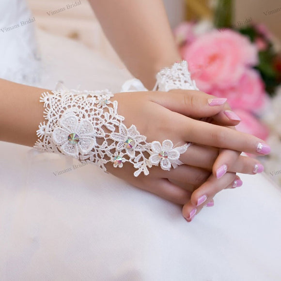 Bohemian Bridal Gloves